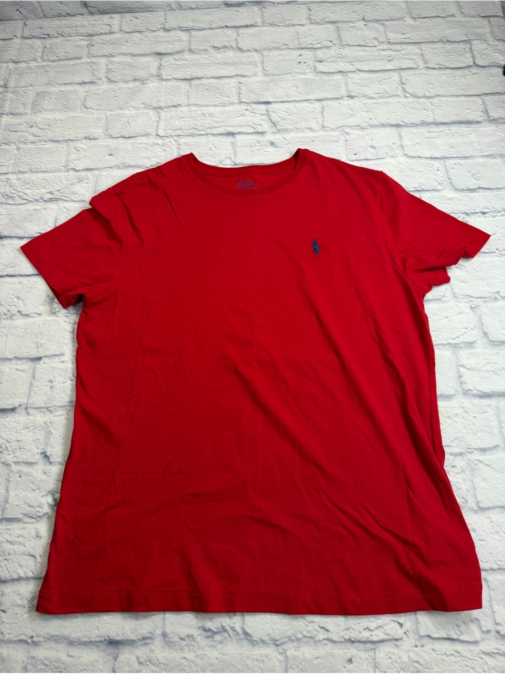 Polo by Ralph Lauren Men's Red Classic Crew Neck T-Shirt. Size Large.